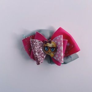 Girl hair bow, Hair bow